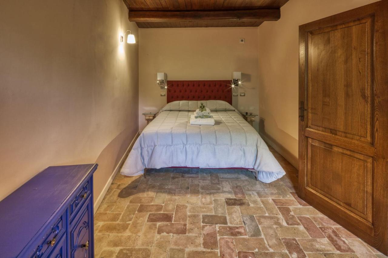 Borgo Incantato Spoleto Pompagnano Exteriör bild